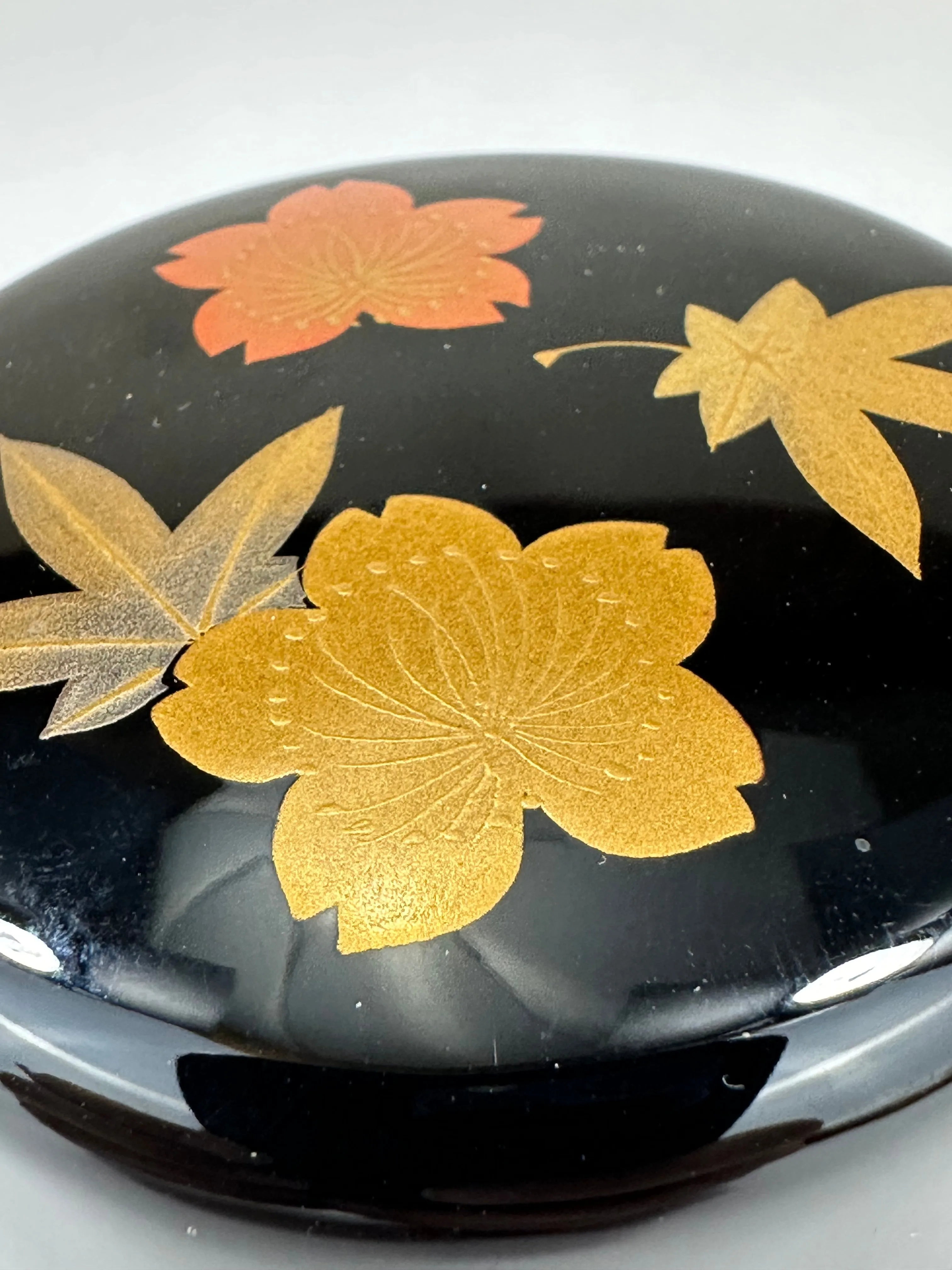 Japanese Tea Ceremony Natsume Black Lacquer Gold Makie plum flowers & leaves 3”