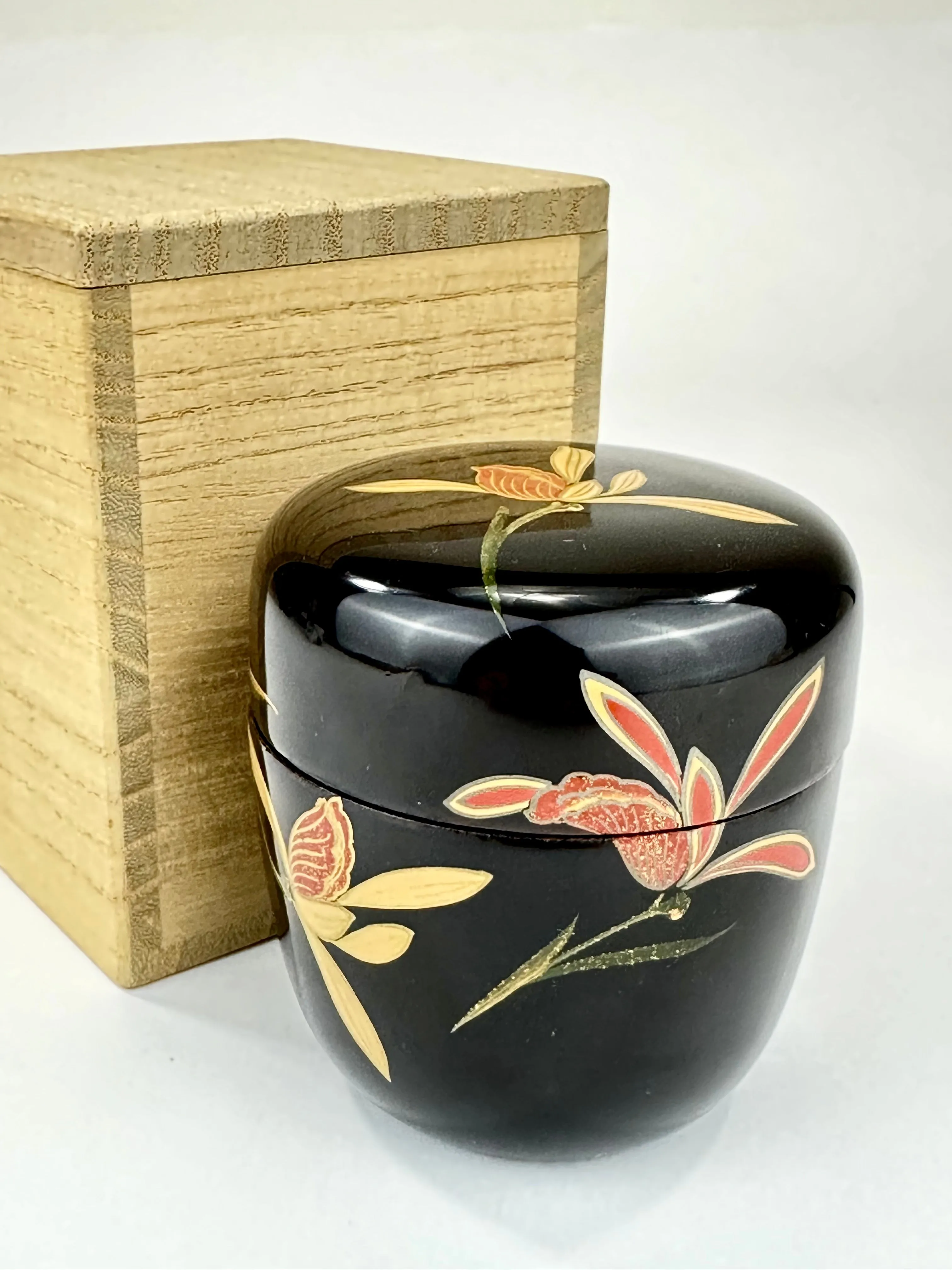 Japanese Tea Ceremony Natsume Tea Caddy Floral Motif w/ Signed Kiri Wood Box