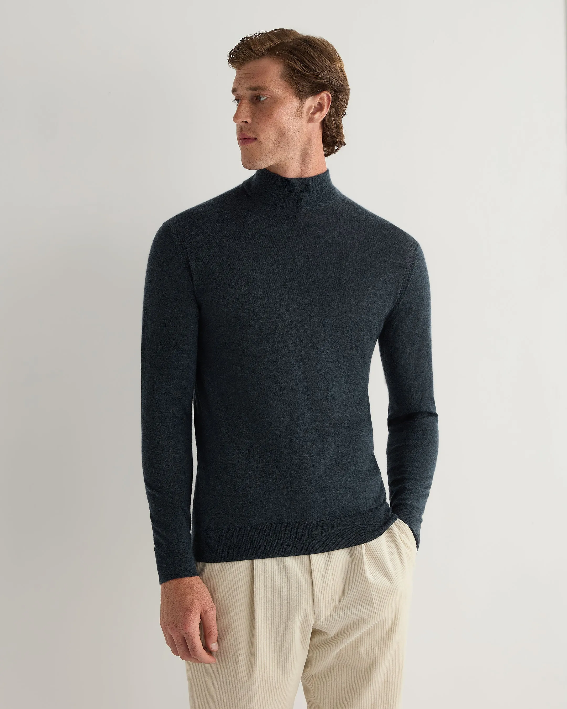 Men's Fine Gauge Cashmere Turtle Neck Sweater Azurine Blue