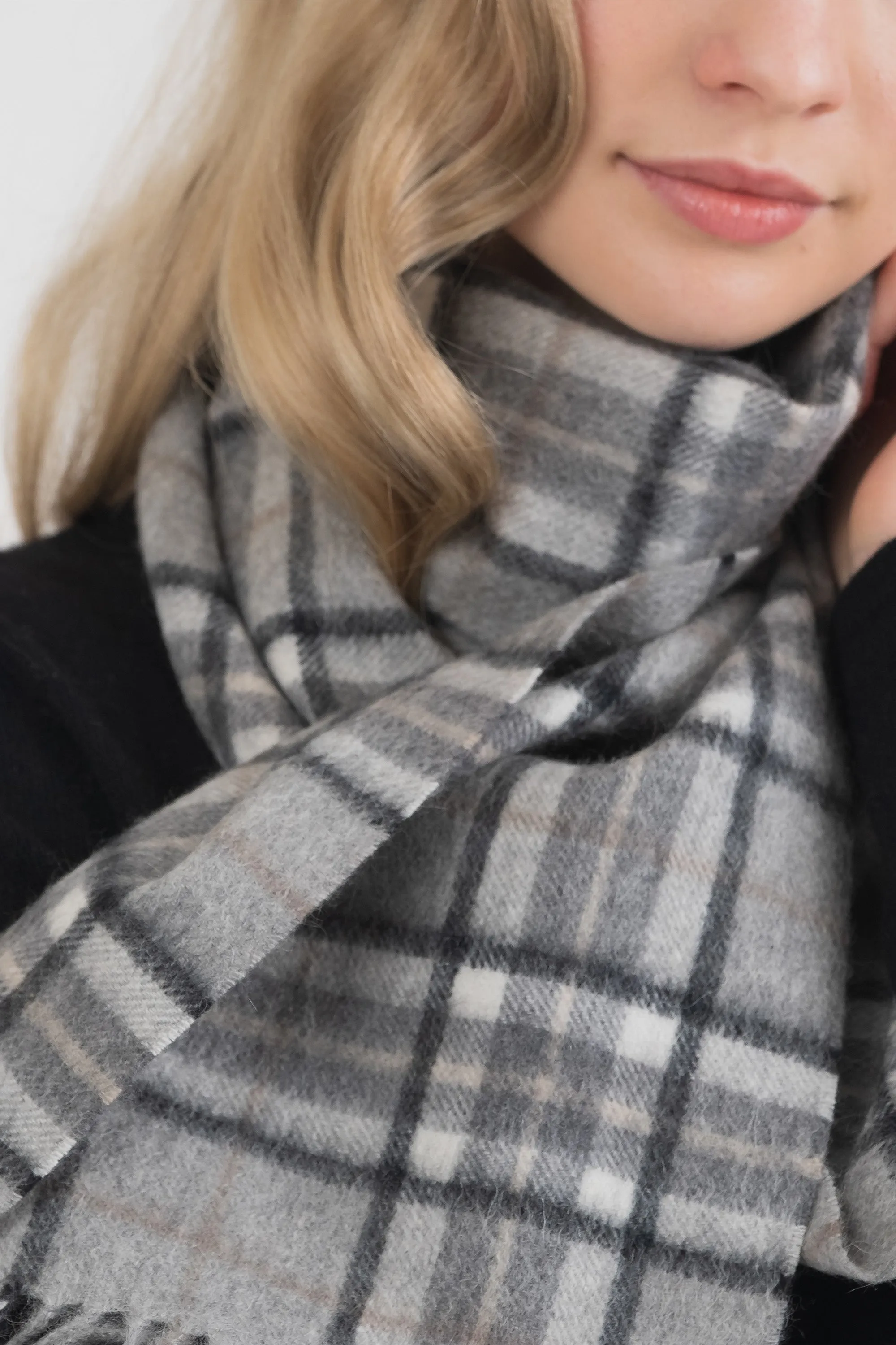 Scotty Thompson Cashmere Scarf - Pewter