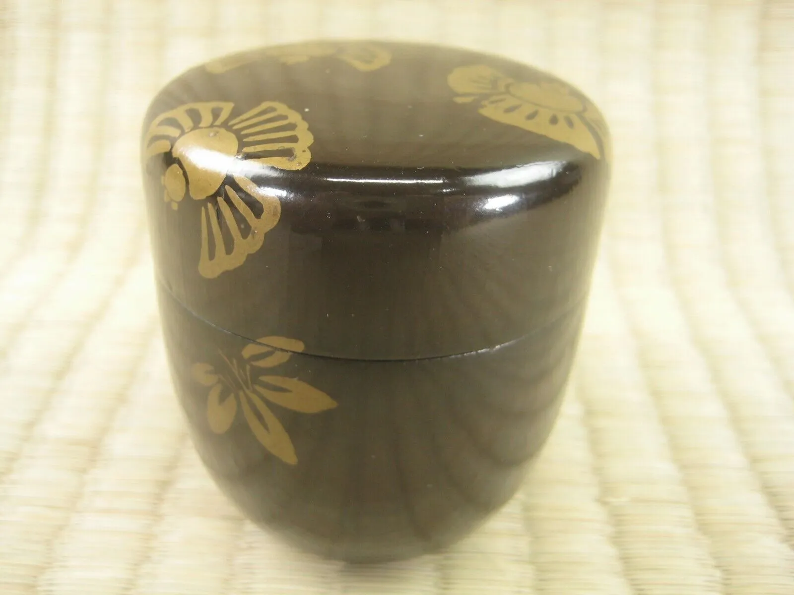 Vintage Japanese Tea Ceremony Natsume Tea Caddy Black Lacquer W/ Gold Birds